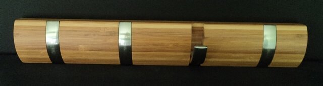 Бамбукова вішалка з чотирма шарнірними гачками