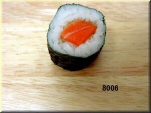 Maki-sushi su lašiša