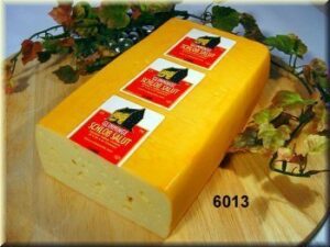 Cheese "Glimminge Schloß-Salut"