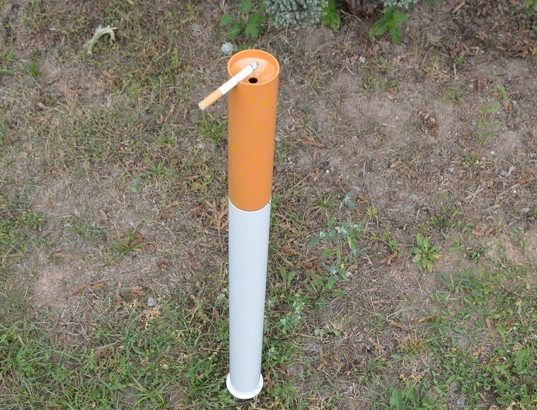 Insertable, cigarette-shaped ashtrays