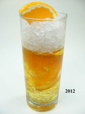 Apelsinų sulčių kokteilis