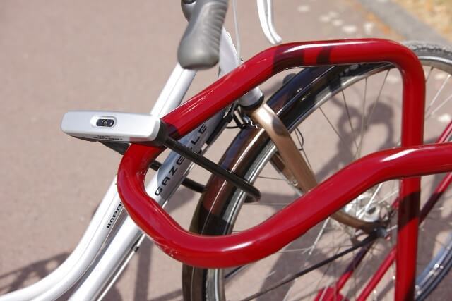 Reifen zur Befestigung von Fahrrädern