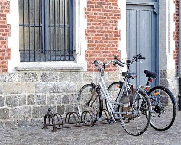 Багажник для велосипеда в стилі ретро