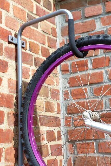 Wall mounts for locking bicycles