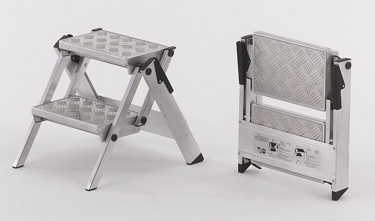 Folding platforms with aluminum steps, Little jumbo compact 220C