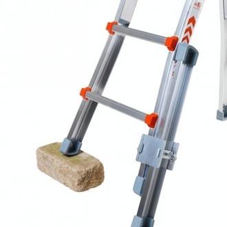 Height-adjustable ladder support extension