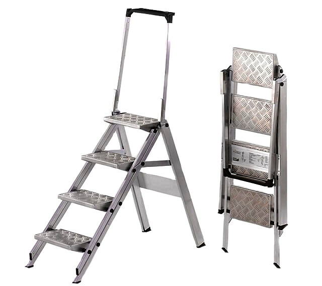 4-poziomowe składane platformy z żebrowanymi aluminiowymi poziomami Little Jumbo