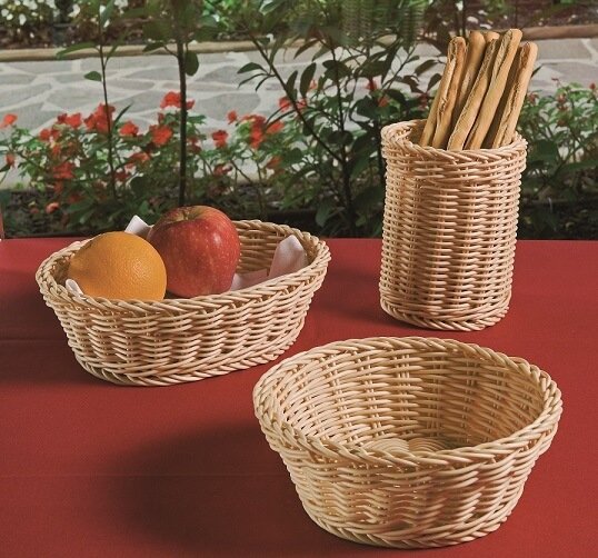 Плетені кошики для хліба та фруктів