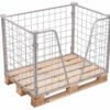Mesh galvanized liners for pallets with a V-shaped cutout