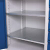 Adjustable height shelves every 35mm