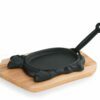 Cast iron frying pan with table for serving, removable handle 3523280